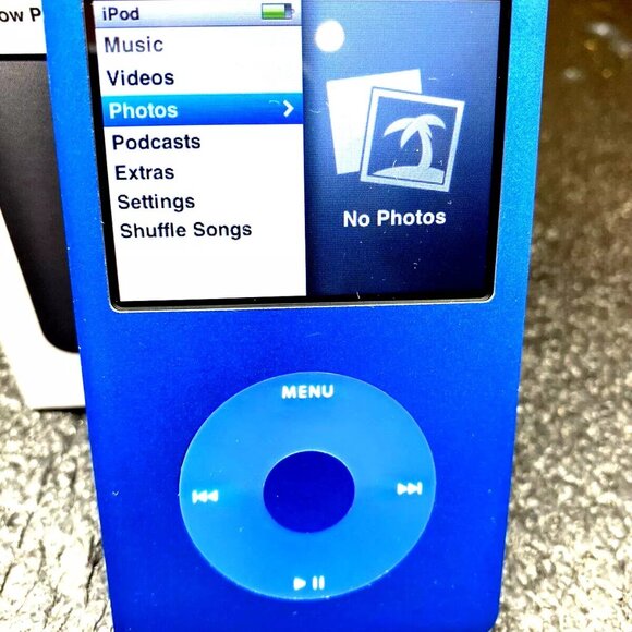 Apple iPod classic 7th Generation BLUE Black 256GB Excellent w/new accessories - Picture 5 of 7